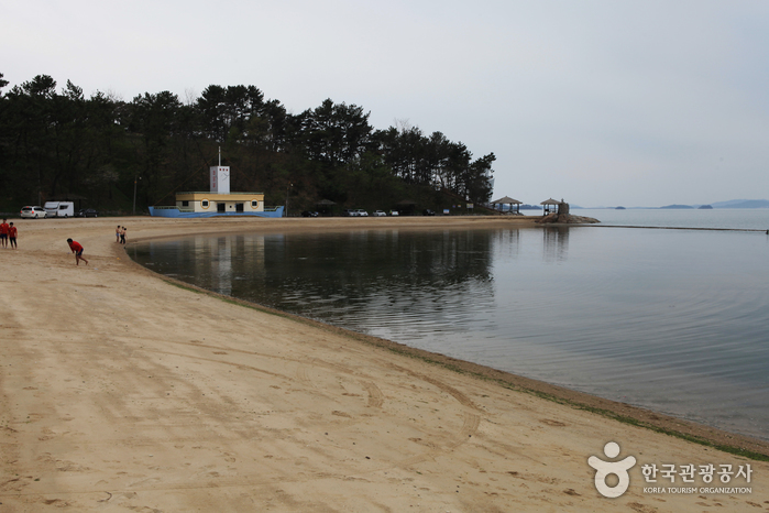 돌머리해변